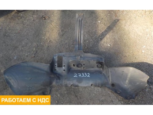 Подкрылок левый