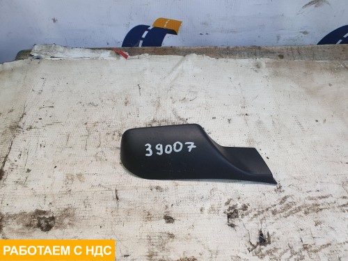 Накладка на петлю капота левая