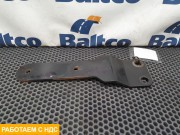 Кронштейн шумоизоляции правый