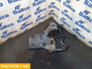 Кронштейн передней рессоры левый