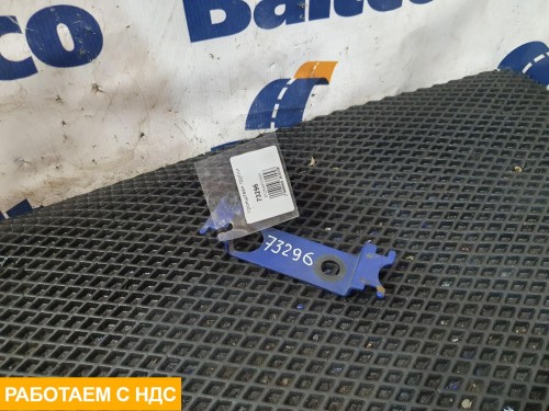 Кронштейн трубки