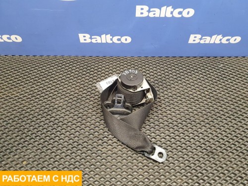 Ремень безопасности