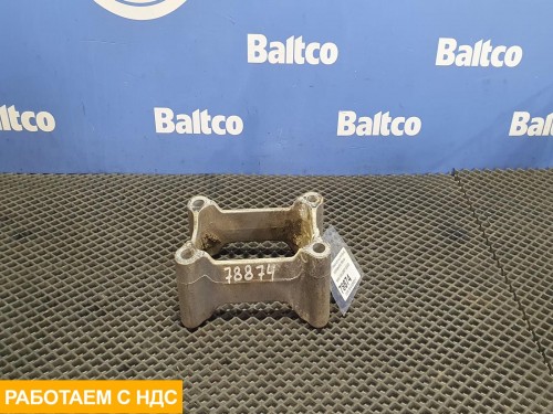 Проставка кронштейна топливного бака